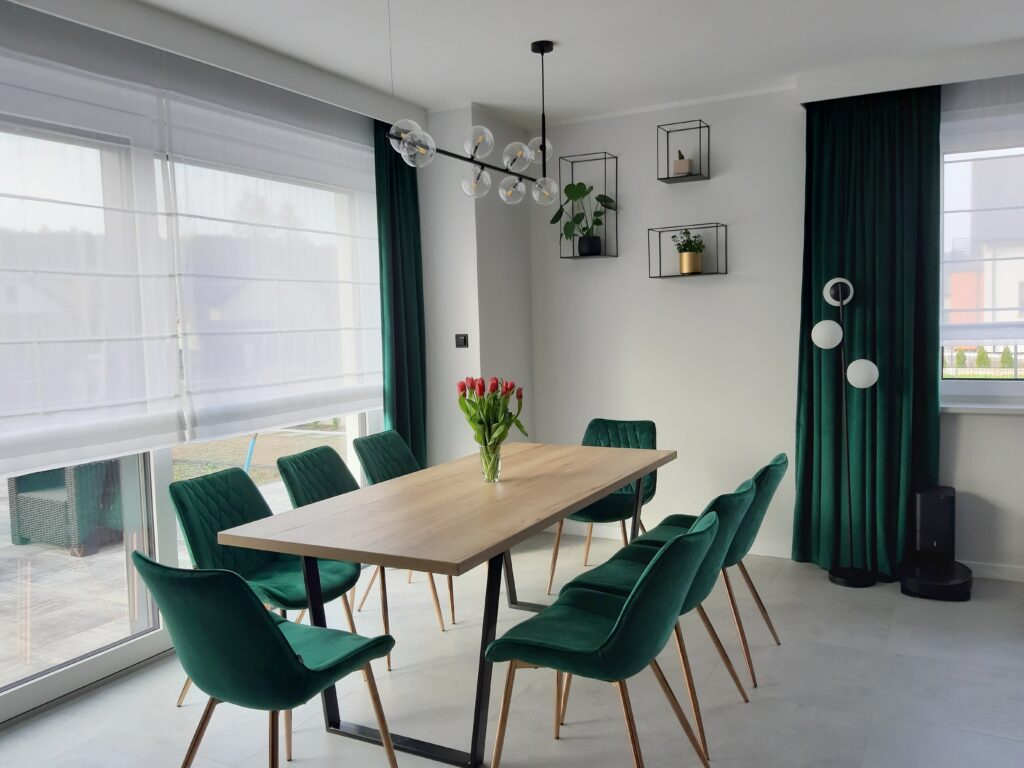 Trendy w dekoracji okien w 2024 roku