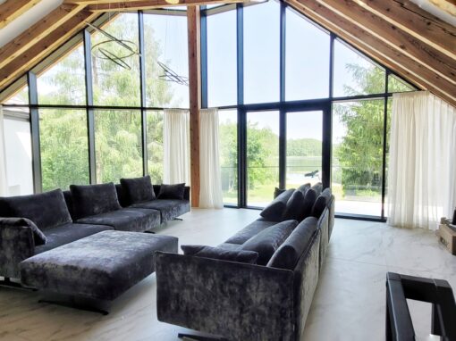 Aranżacja okien trapezowych