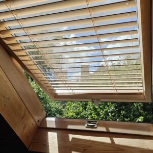 Jak skutecznie chronić wnętrze przed słońcem?